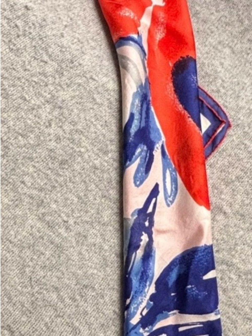 VERA NEUMANN - 1960s VINTAGE Hand Rolled Silk Floral Red Poppy Scarf made in USA - Picture 15 of 16